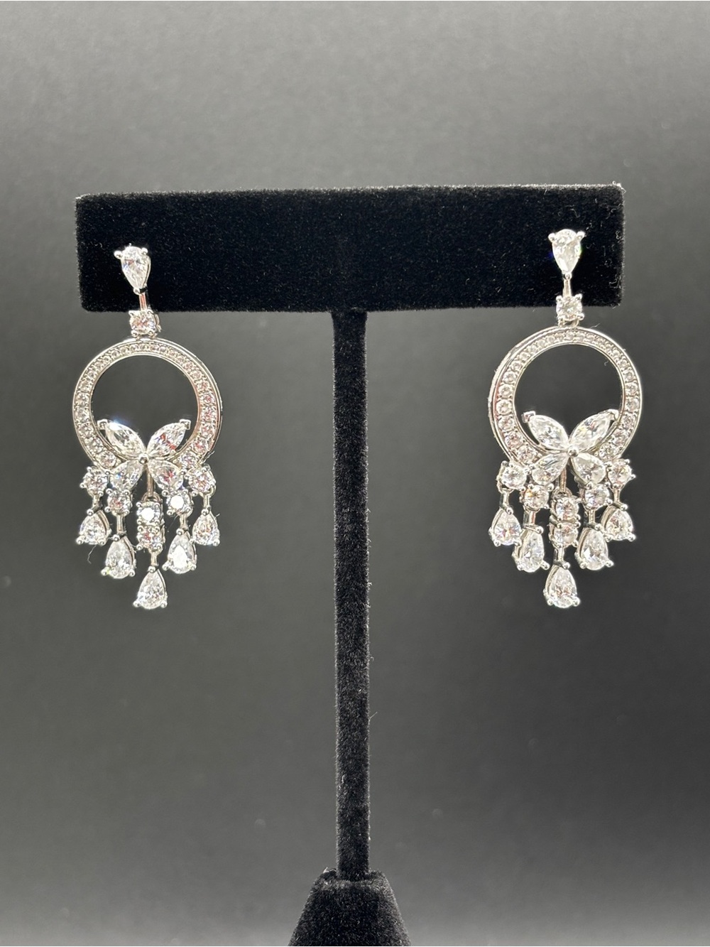 Anna Zuckerman Butterfly Crystalline
Chandelier Dangle Earrings NWT Bridal Prom